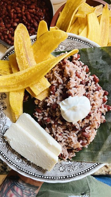 Comida Gallo Pinto
